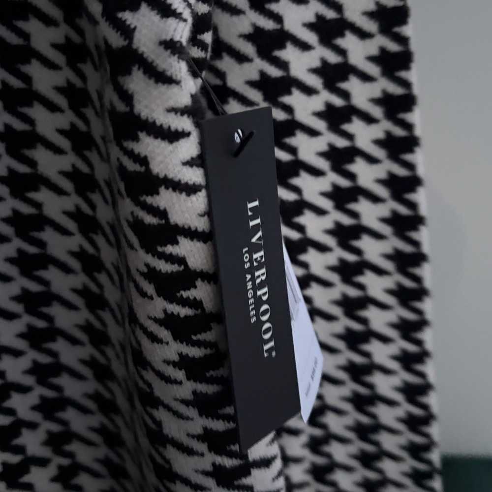 🆕🖤🤍 Liverpool Los Angeles Black White Houndstooth Colorblock Knit Sweater Size M - Picture 13 of 16